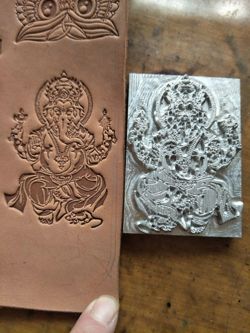 Unique Leather Work - Wzór Ganesha, ręczna robota, unikalny design,