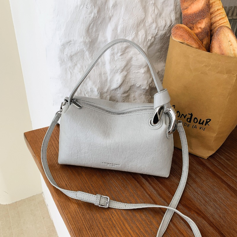 Minimalistyczna torba biznesow – Unique Leather Work recenzja i cena